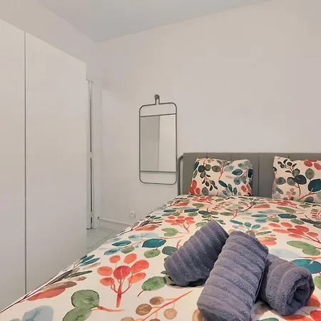 L'eclat D'eucalyptus - Appt Pour 2 A Saint-quentin Σεν-Κεντέν